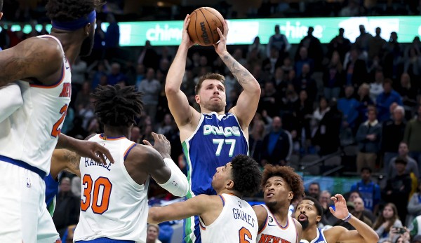 Der Wurf ins Glück: Mit diesem Jumper im Fallen rettet Luka Doncic die Mavs in die Overtime.